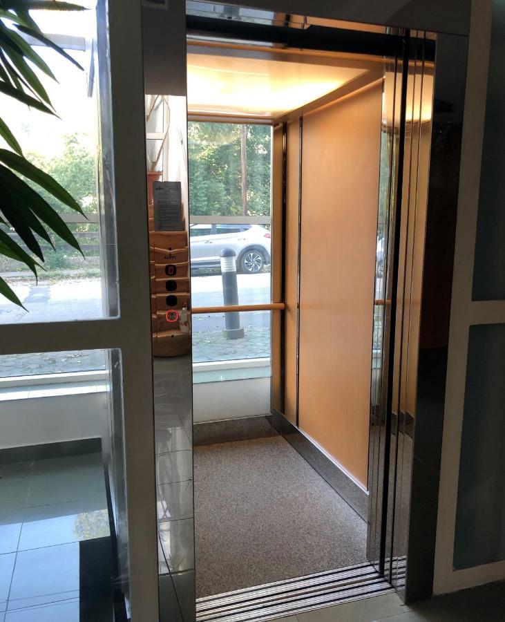 Hotel Adria Nová Dubnica 外观 照片